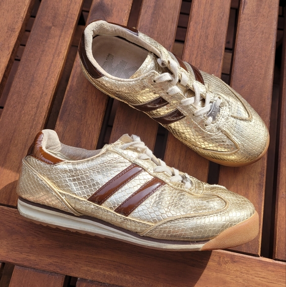 Vintage Michael Kors Leather Upper Gold Snake print speakers size 7M - Picture 1 of 12